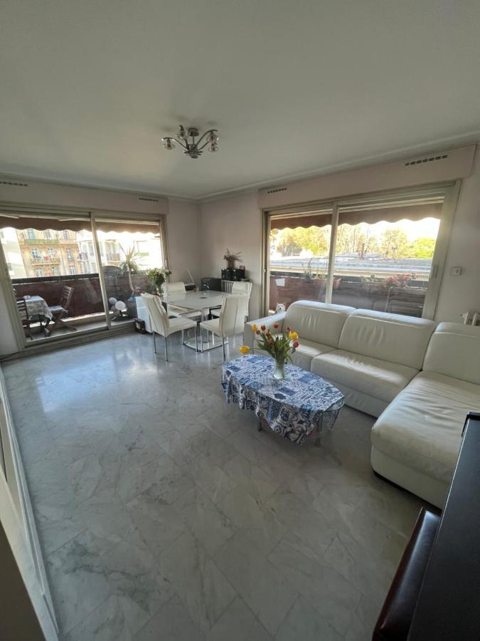 Chambre Privee Avec Terrasse Au Port De Nice Eksteriør billede